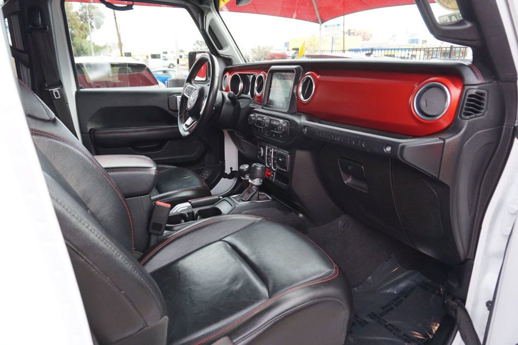 Used 2018 Jeep Wrangler Unlimited Rubicon image 24