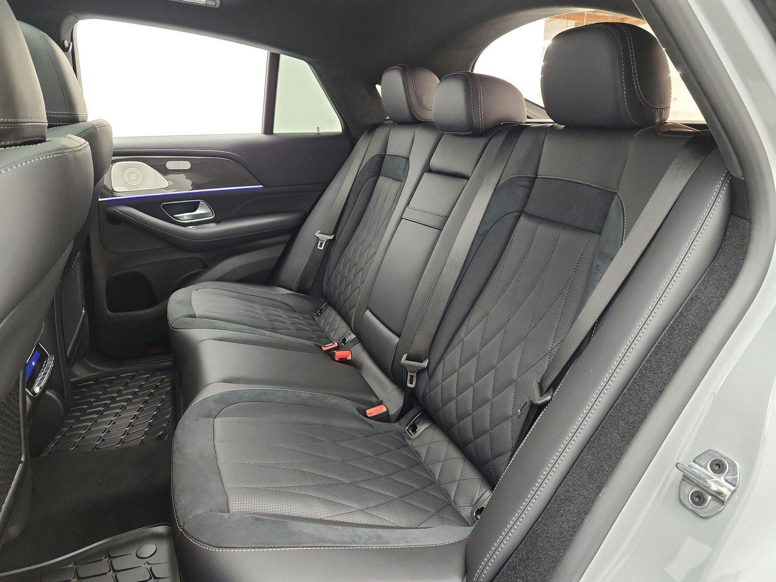 New 2026 Mercedes-Benz GLE 63 AMG S image 11