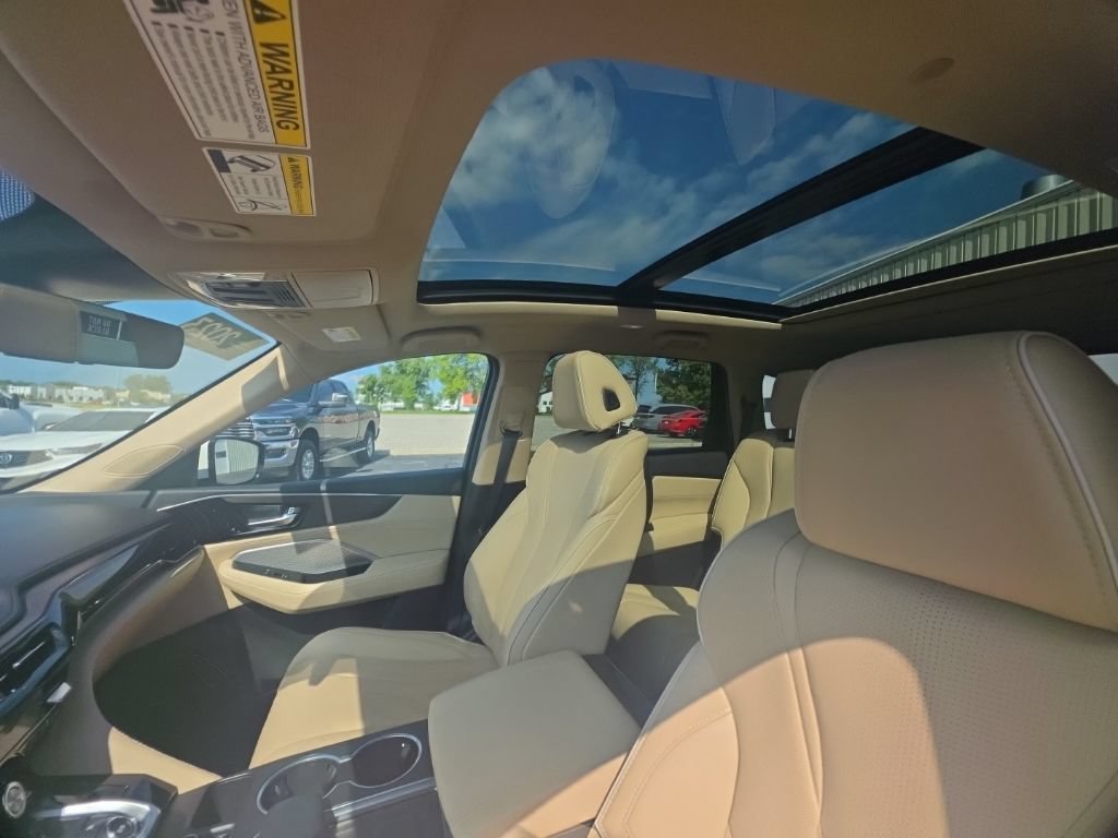 Certified 2023 Acura MDX w/ Advance Package AWD/4WD image 14