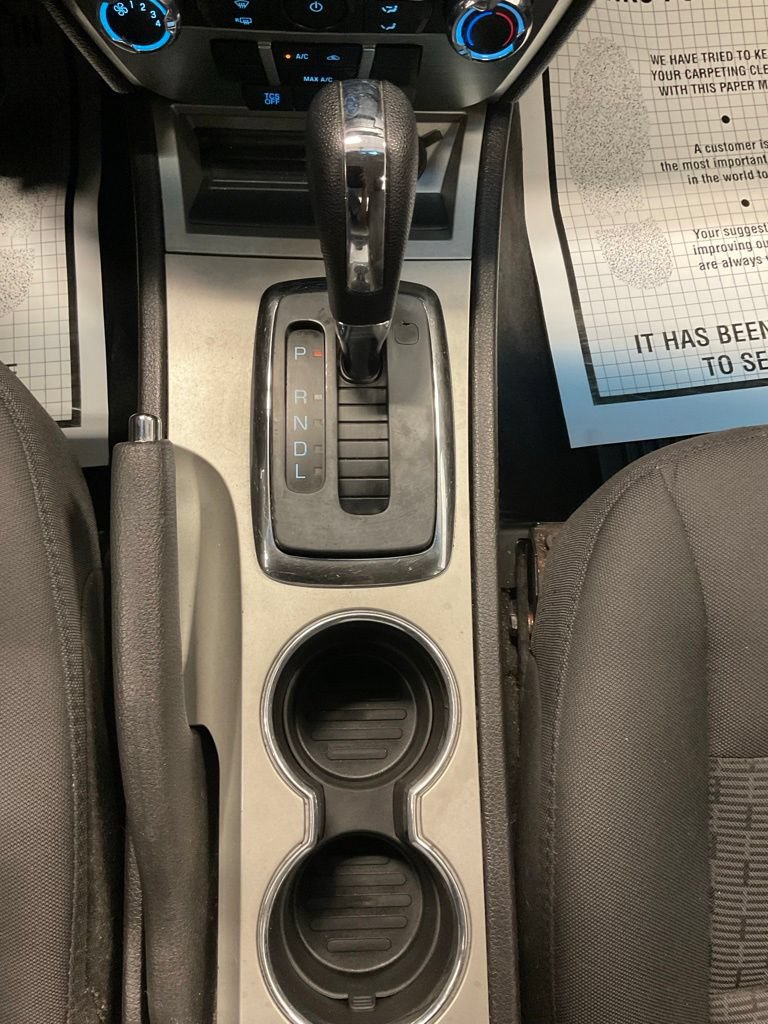 Used 2012 Ford Fusion SE FWD image 22