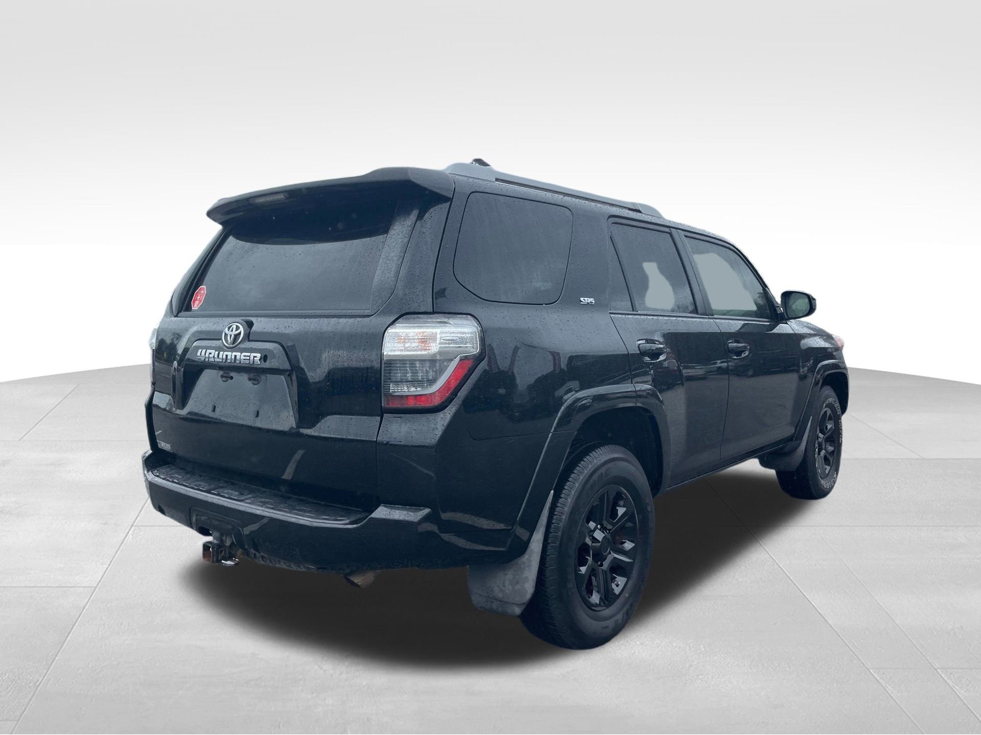 Used 2014 Toyota 4Runner SR5 image 8
