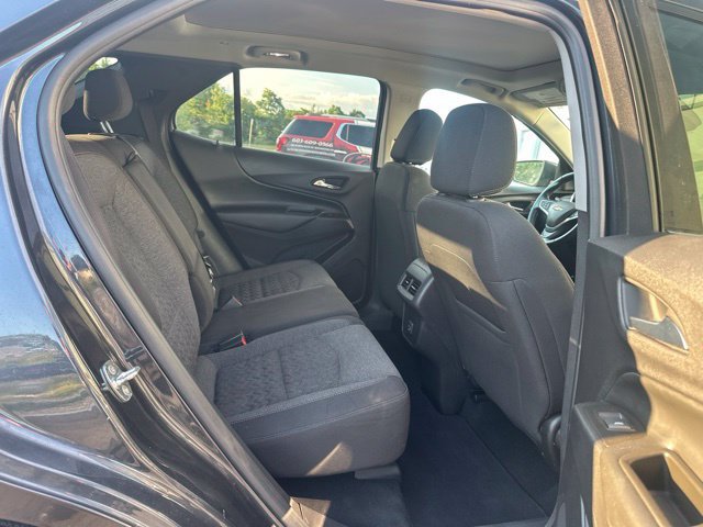 Used 2023 Chevrolet Equinox LT AWD/4WD image 13