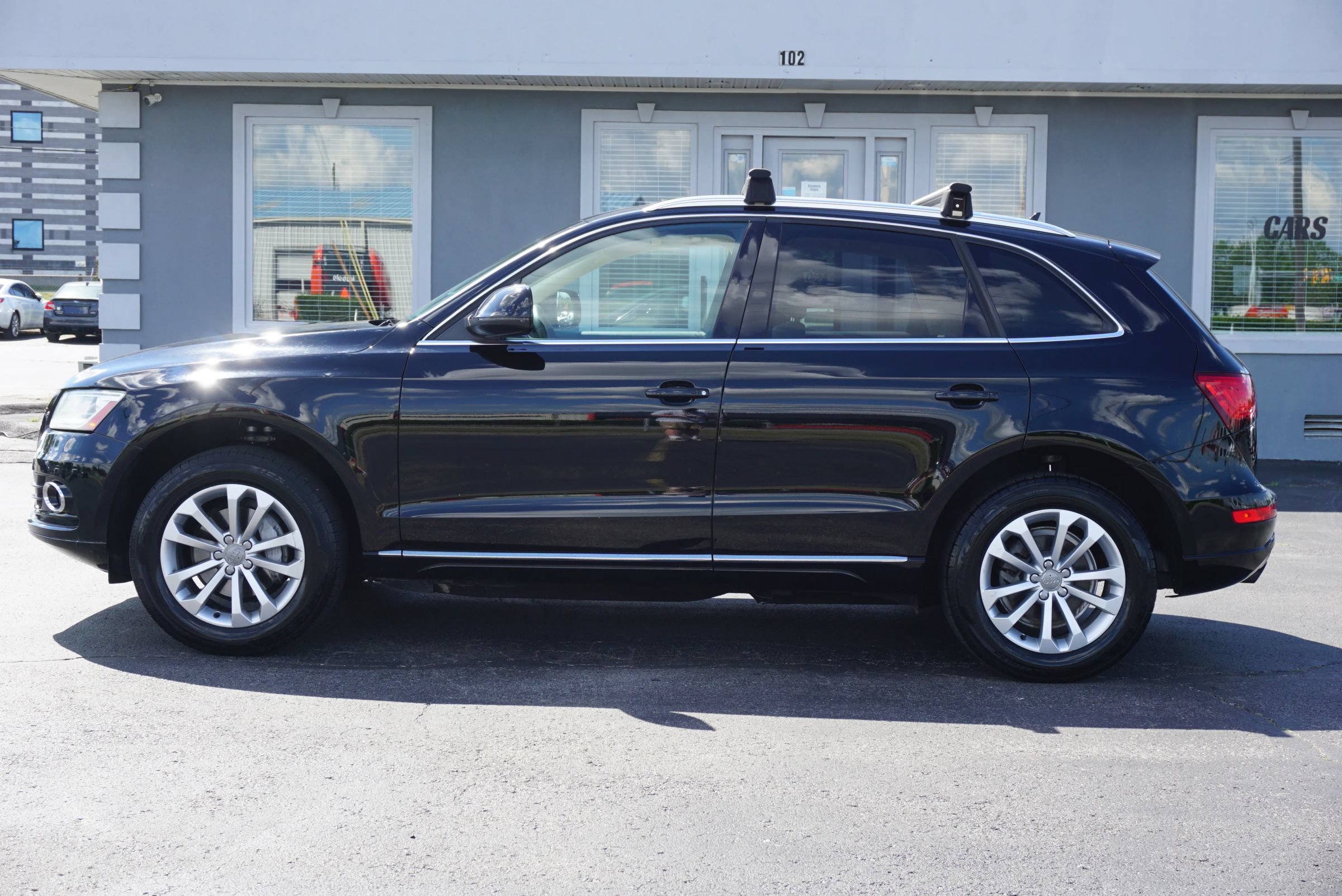 Used 2013 Audi Q5 2.0T Premium w/ Convenience Pkg AWD/4WD image 8