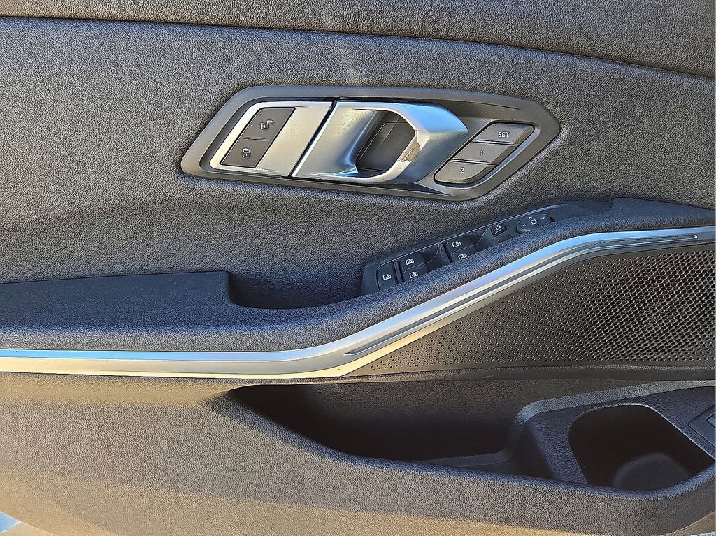 Used 2021 BMW 330i 330i w/ Convenience Package image 21