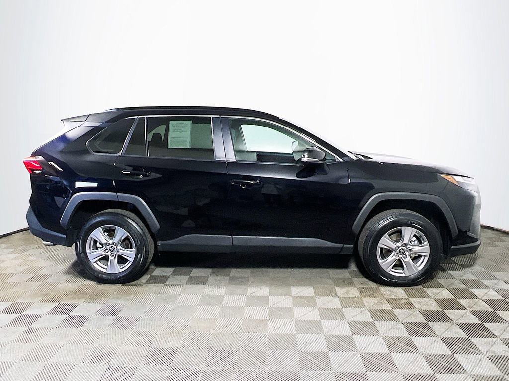 Certified 2025 Toyota RAV4 XLE AWD/4WD image 9