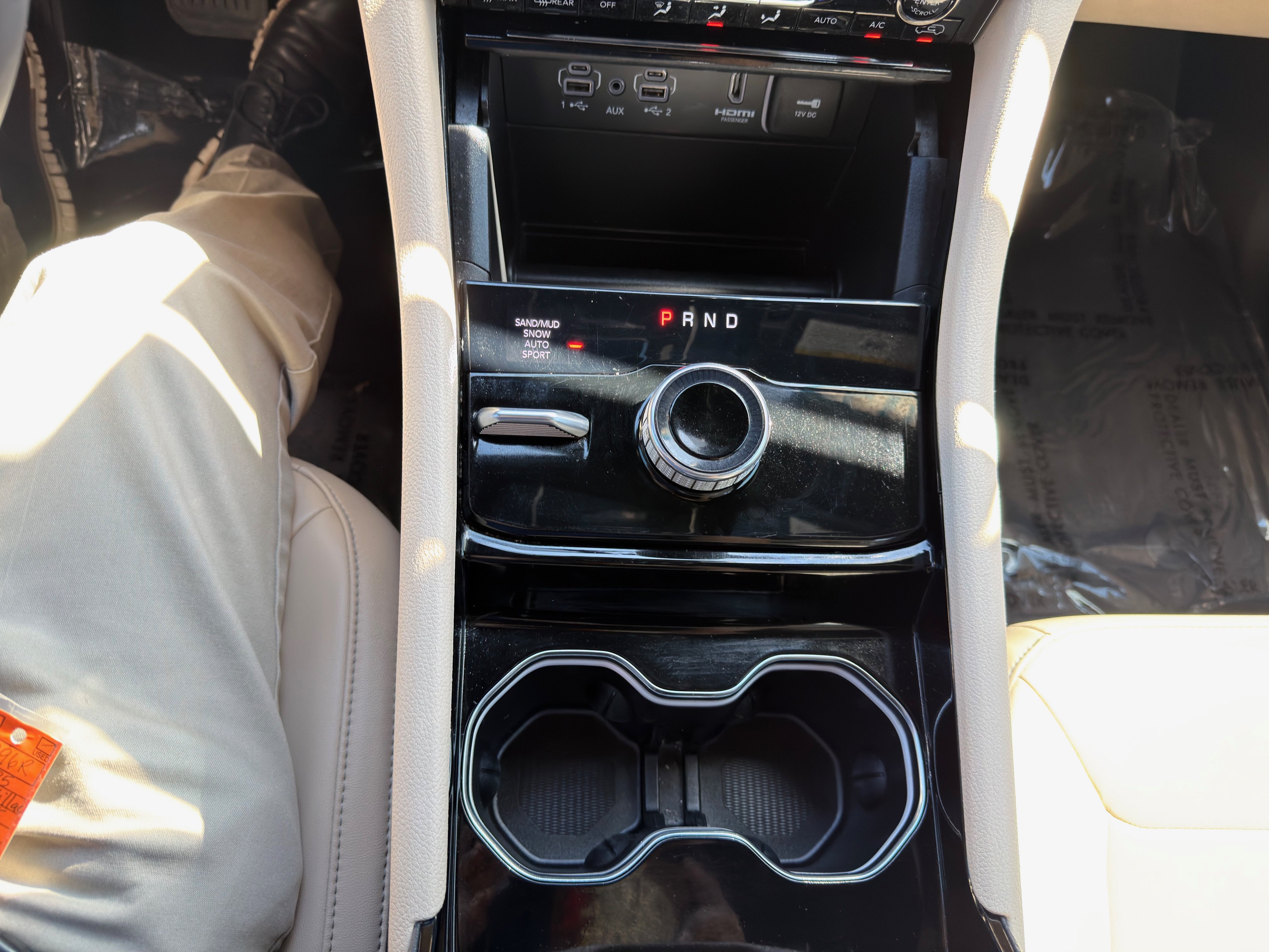 Used 2023 Jeep Grand Cherokee Limited AWD/4WD image 31