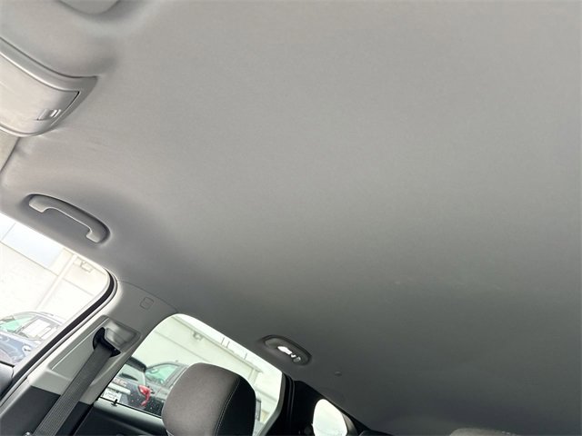 Used 2024 Chevrolet Blazer LT w/ Convenience Package image 22