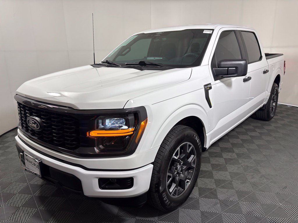 Used 2024 Ford F150 STX RWD image 2