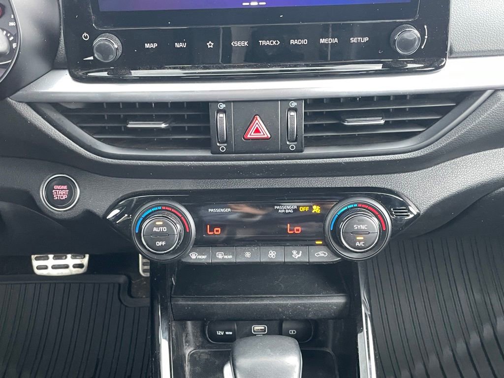 Certified 2024 Kia Forte GT-Line FWD image 19