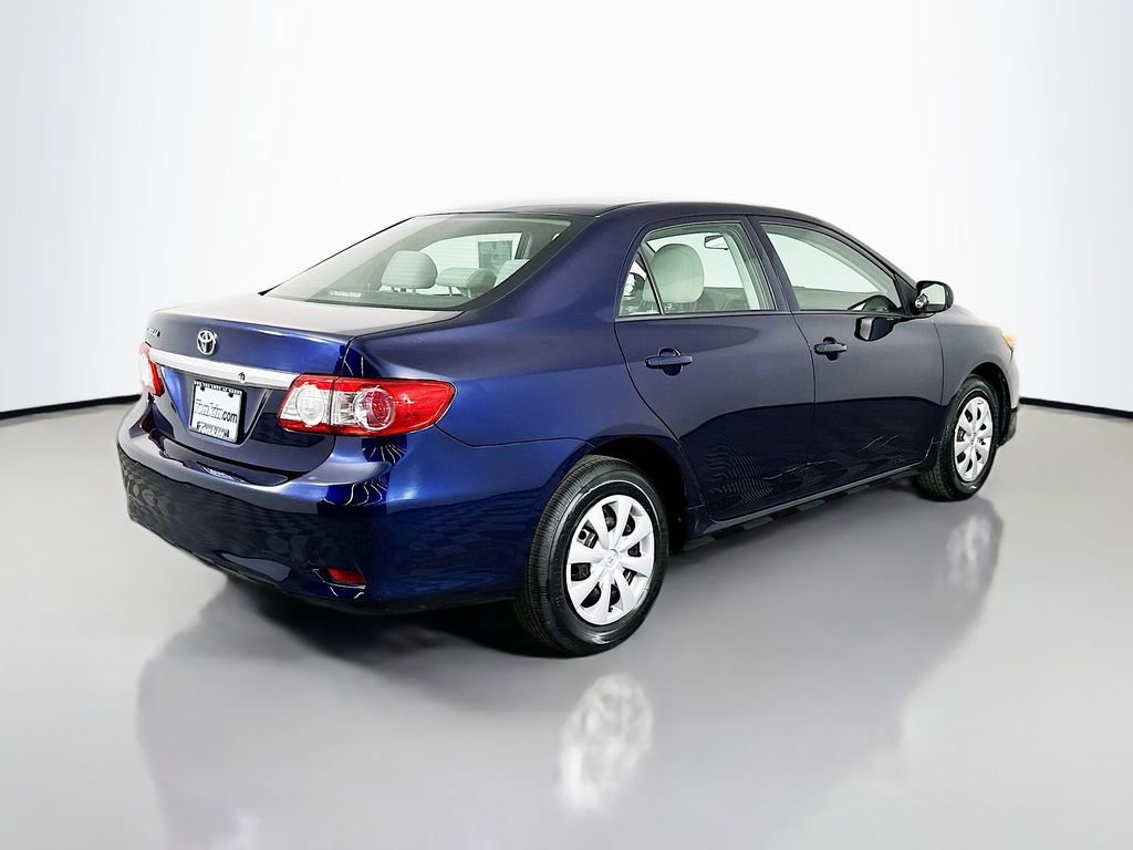 Used 2013 Toyota Corolla L FWD image 8