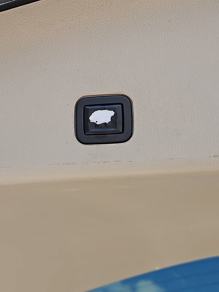 Used 2016 Cadillac SRX Luxury w/ Driver Awareness Package FWD image 24