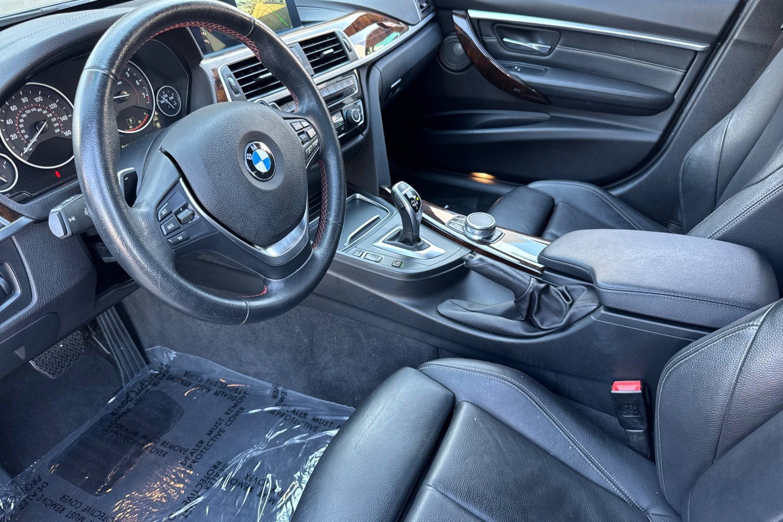 Used 2018 BMW 330i Sedan RWD image 4