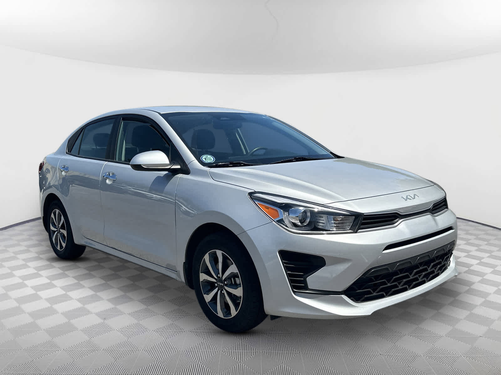 Used 2023 Kia Rio S w/ Technology Package FWD image 1