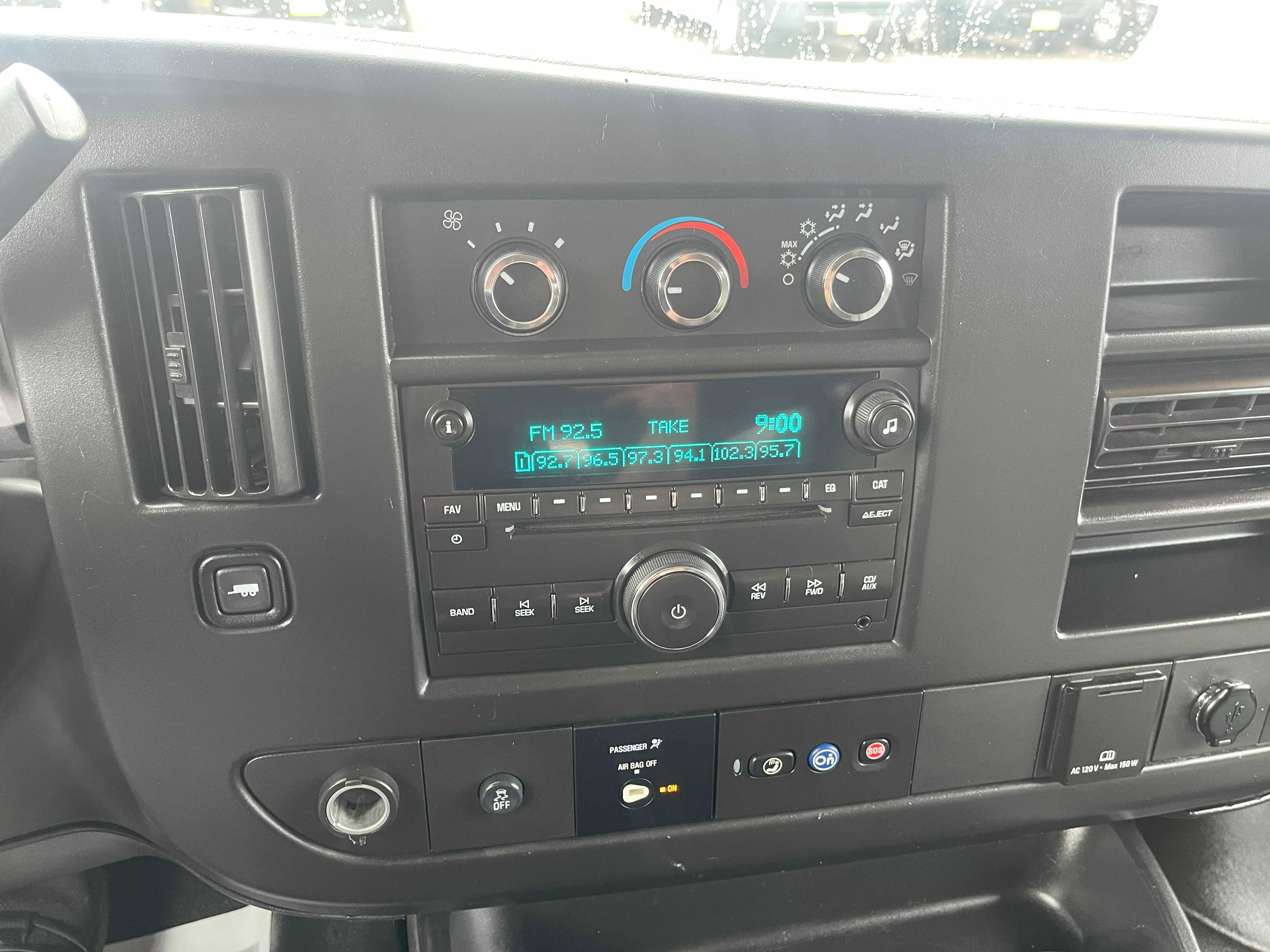 Used 2016 Chevrolet Express 3500 LT w/ LT Preferred Equipment Group image 22