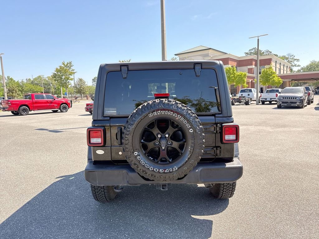 Used 2020 Jeep Wrangler Sport AWD/4WD image 4