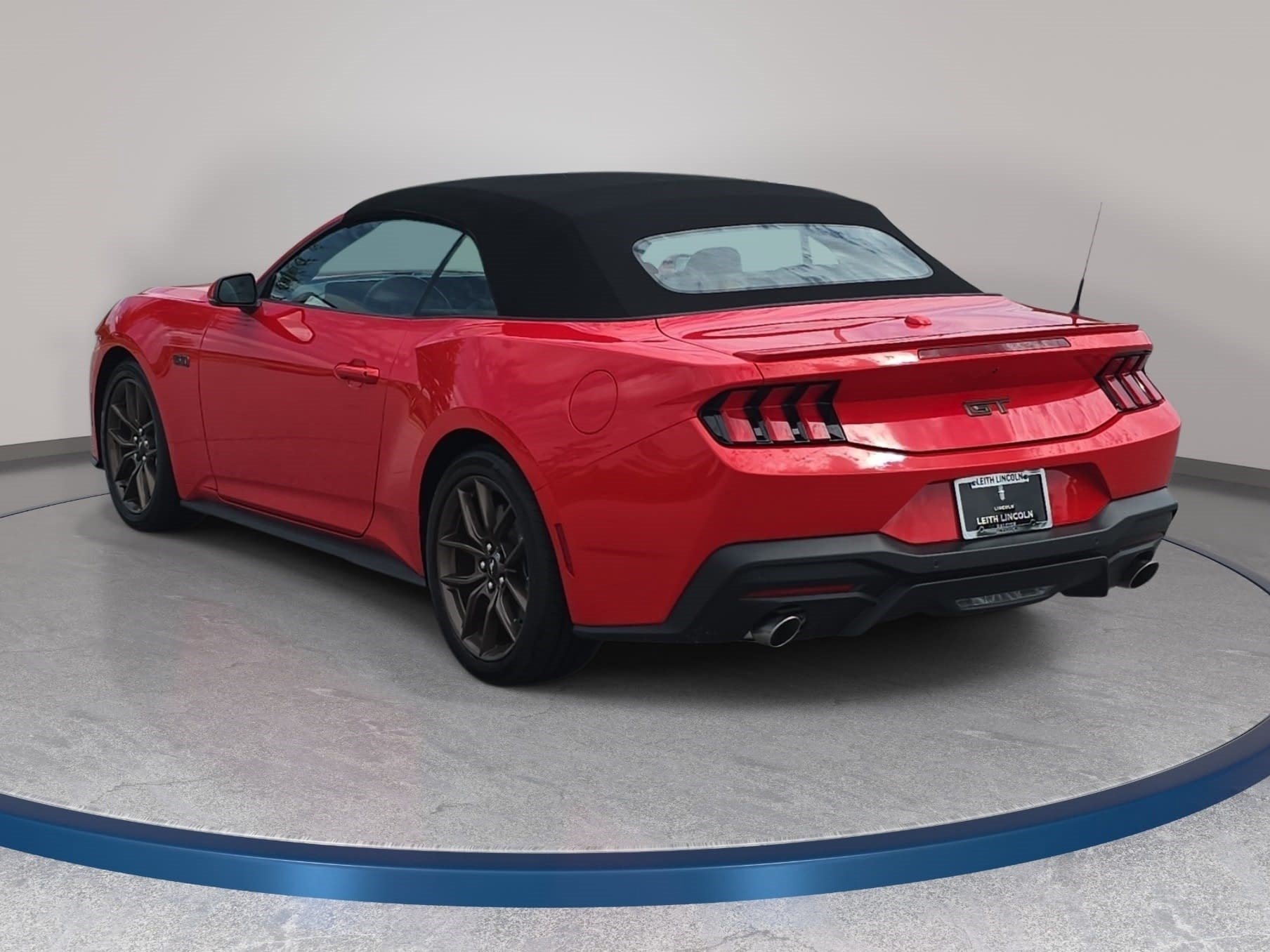 Used 2025 Ford Mustang GT Premium RWD image 7