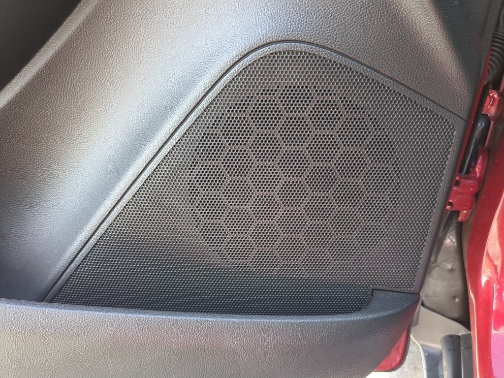 Used 2015 Buick Encore Convenience FWD image 17