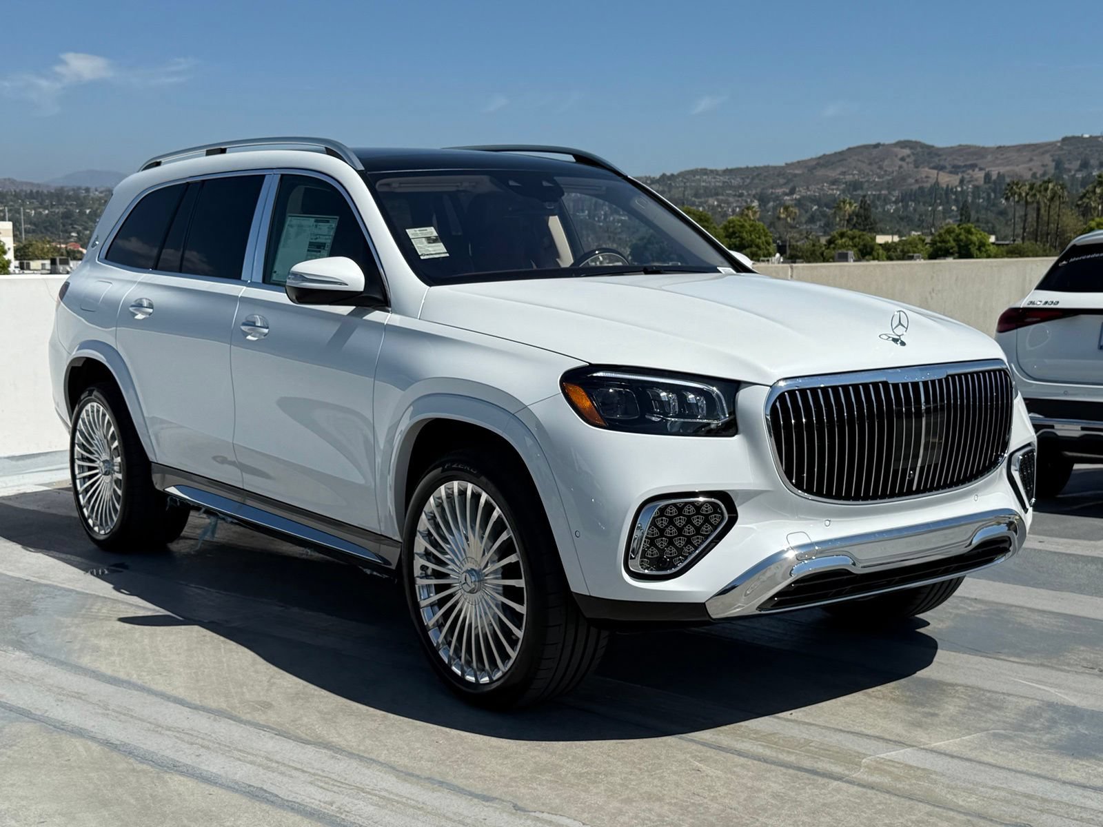 New 2026 Mercedes-Benz Maybach GLS 600 4MATIC image 7