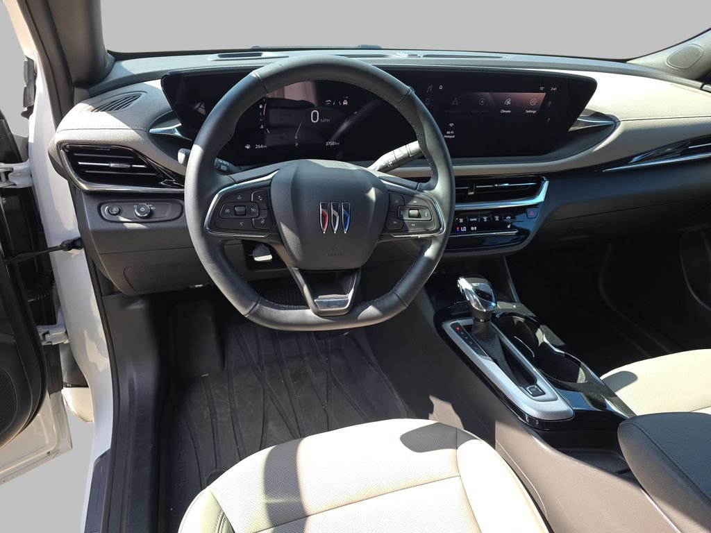 Certified 2024 Buick Envista Avenir FWD image 18