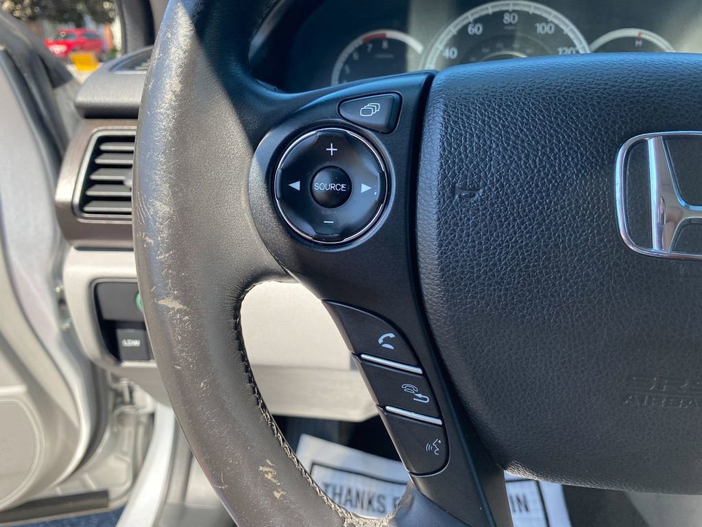 Used 2014 Honda Accord EX-L image 16