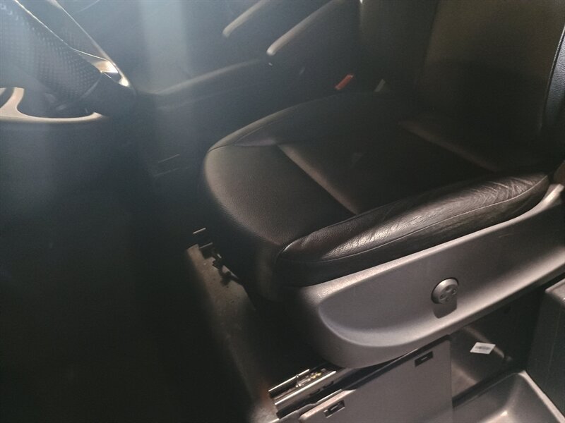 Used 2020 Mercedes-Benz Metris Passenger image 15