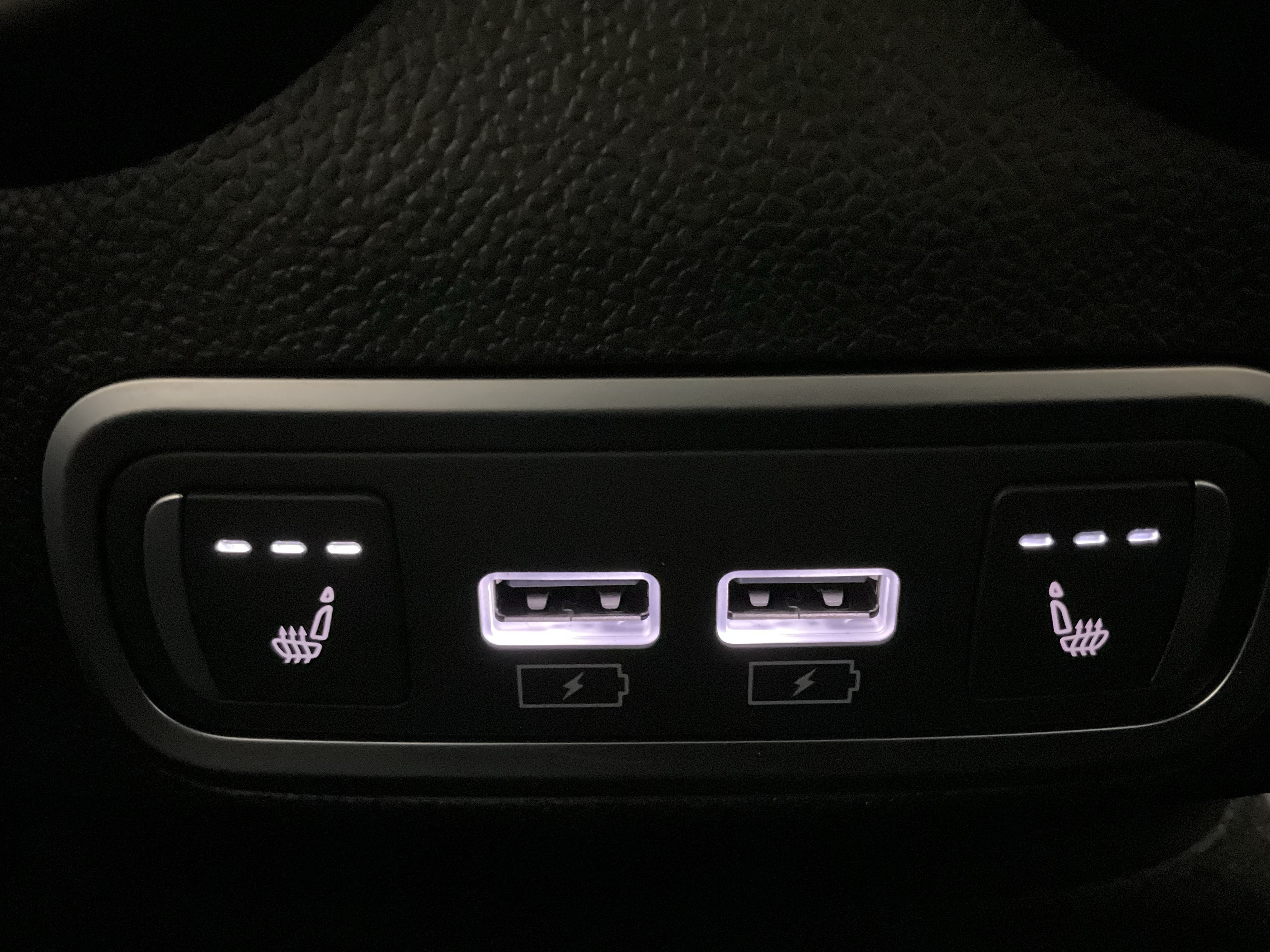 New 2026 Alfa Romeo Giulia AWD w/ Driving Assist Package image 17