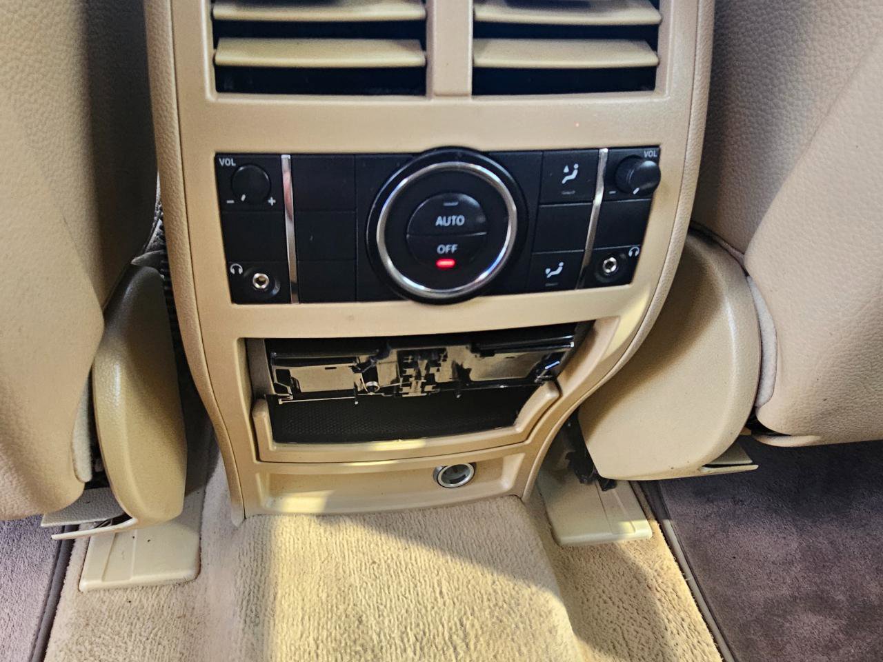 Used 2008 Mercedes-Benz ML 350 4MATIC image 26