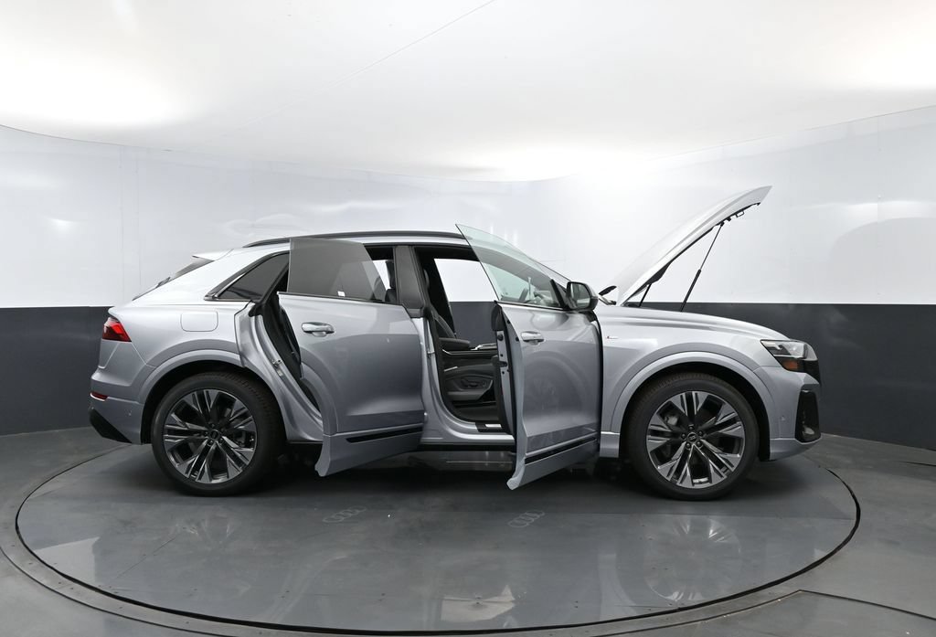 New 2026 Audi Q8 Premium Plus AWD/4WD image 30