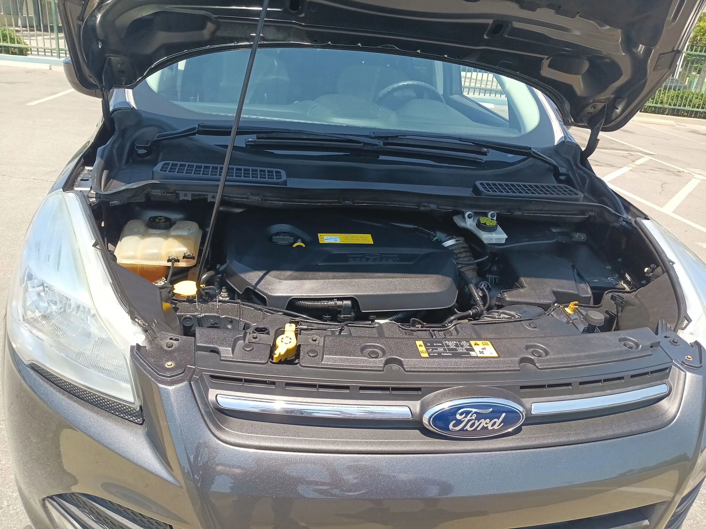 Used 2016 Ford Escape SE image 28