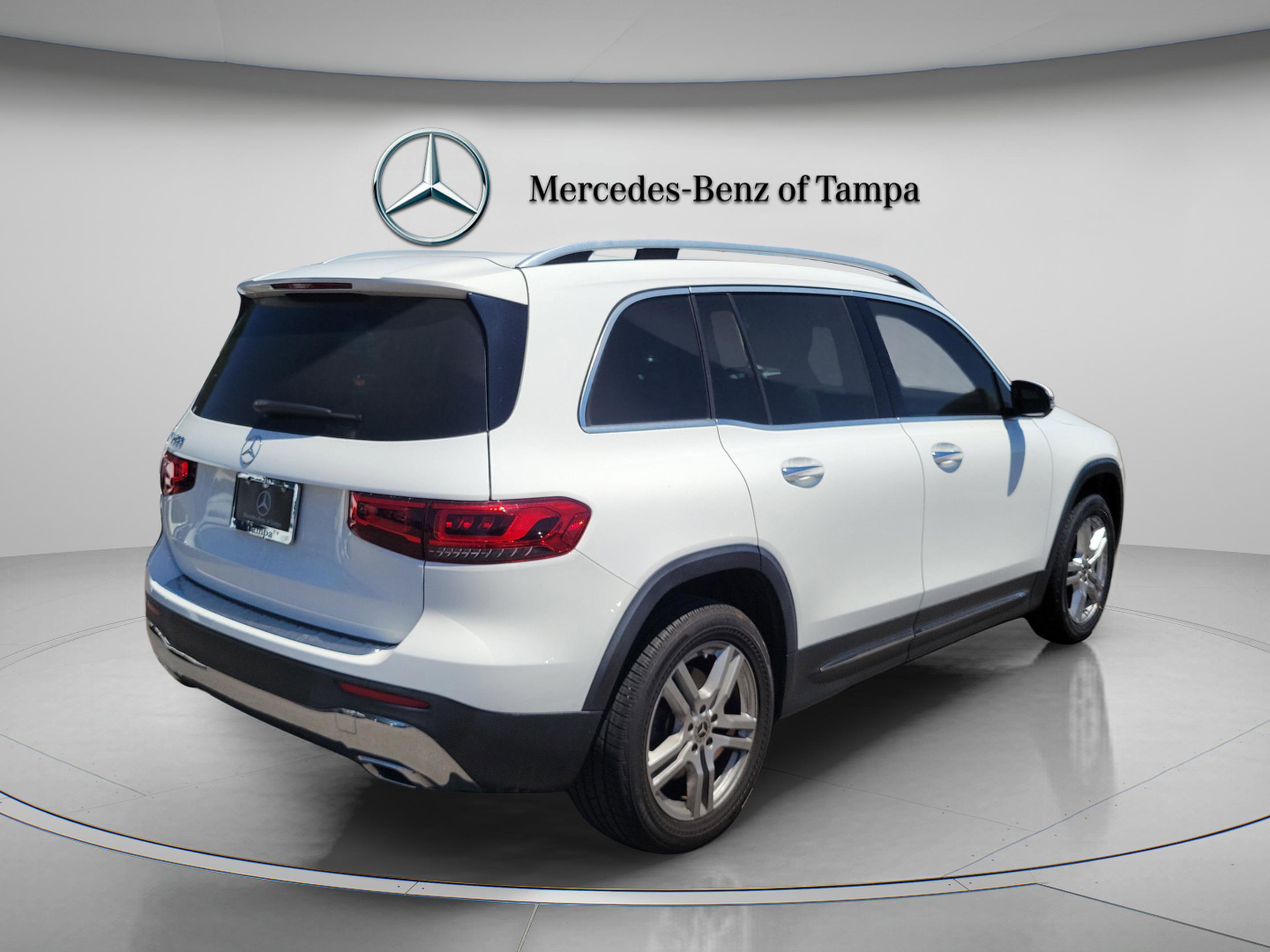 Used 2020 Mercedes-Benz GLB 250 image 3