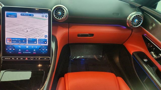 Used 2023 Mercedes-Benz SL 55 AMG 4MATIC image 38