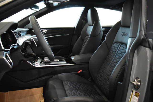 Used 2025 Audi RS 7 Performance AWD/4WD image 29