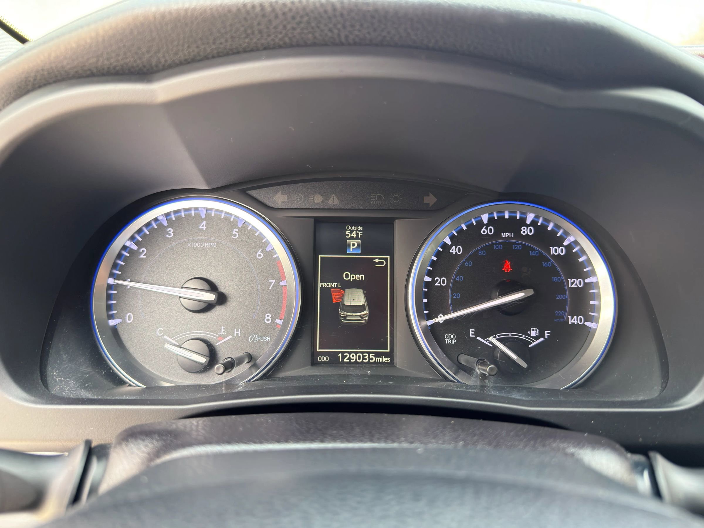 Used 2016 Toyota Highlander XLE image 12