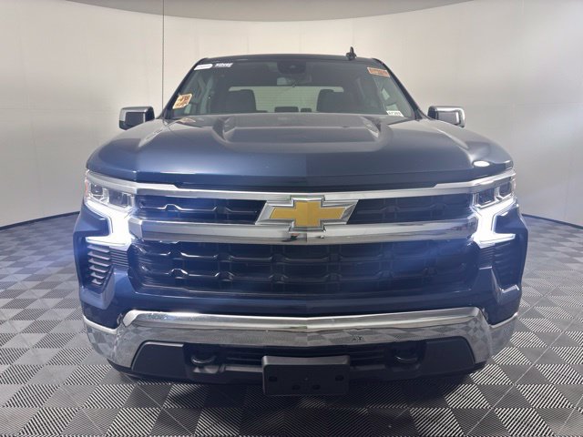 Used 2022 Chevrolet Silverado 1500 LT AWD/4WD image 33