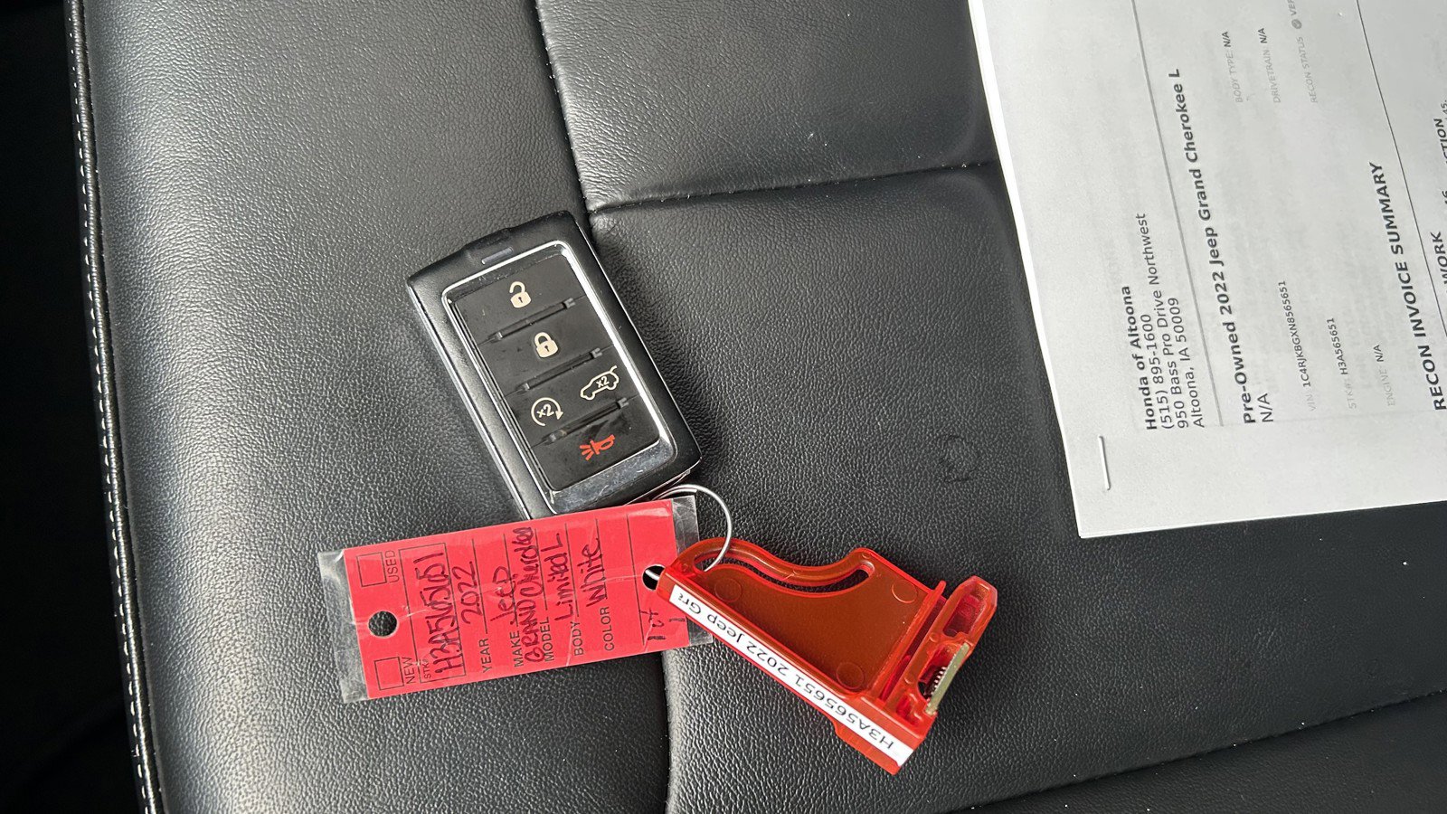 Used 2022 Jeep Grand Cherokee L Limited image 38