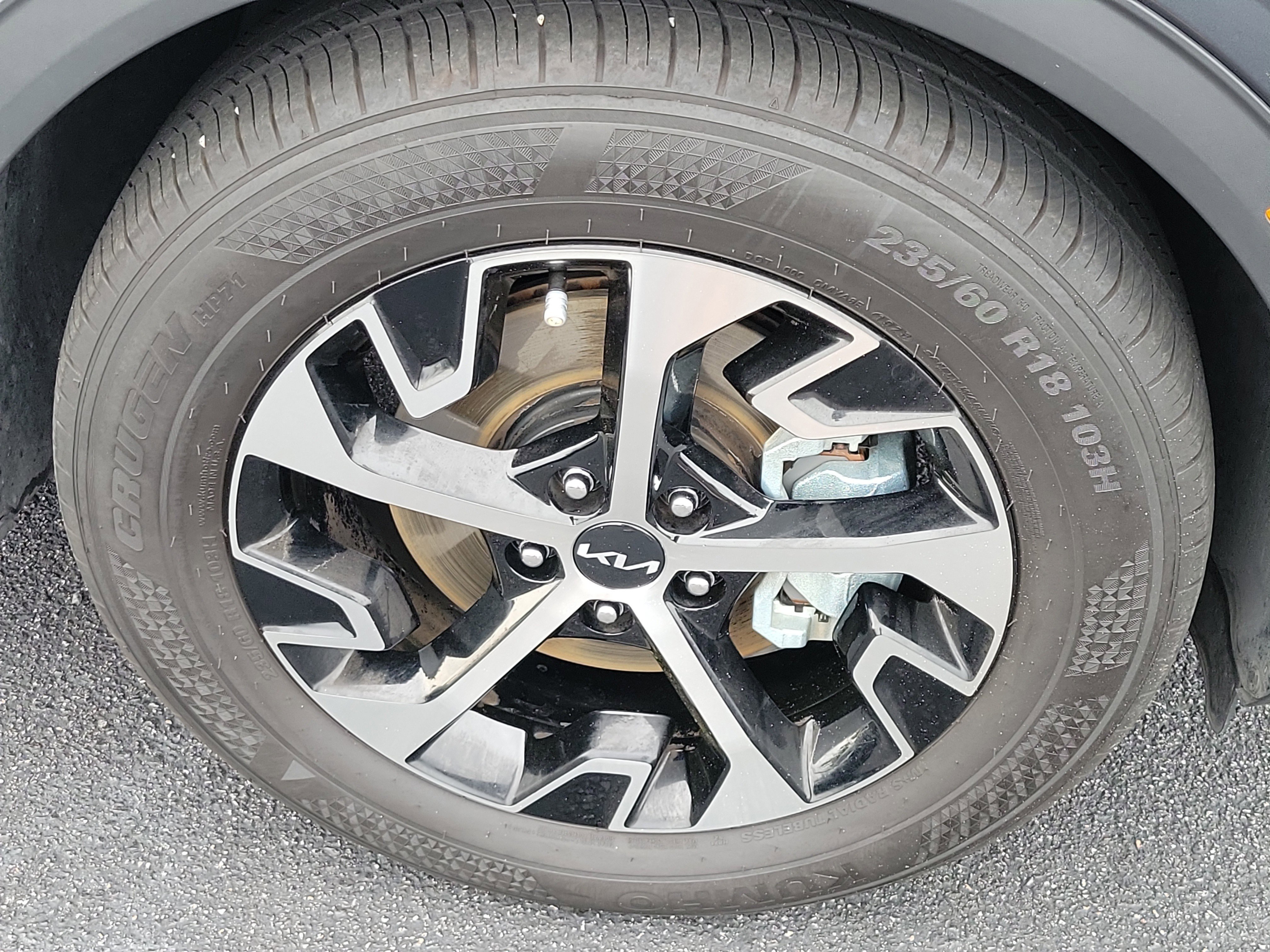 Used 2023 Kia Sportage EX image 8