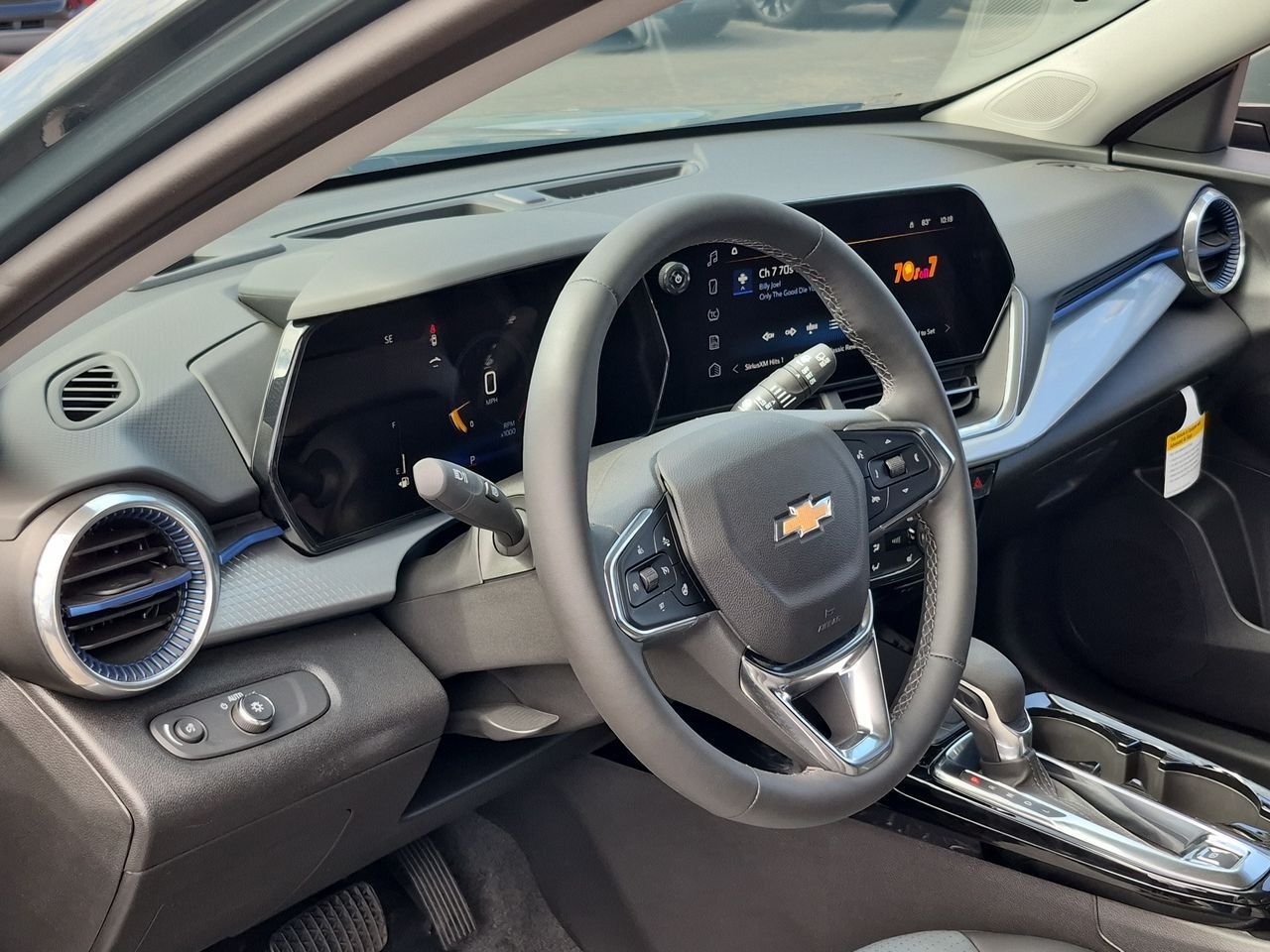 New 2026 Chevrolet Trax LT w/ Driver Confidence Package FWD image 10