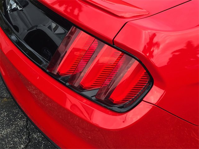 Used 2017 Ford Mustang Premium image 7