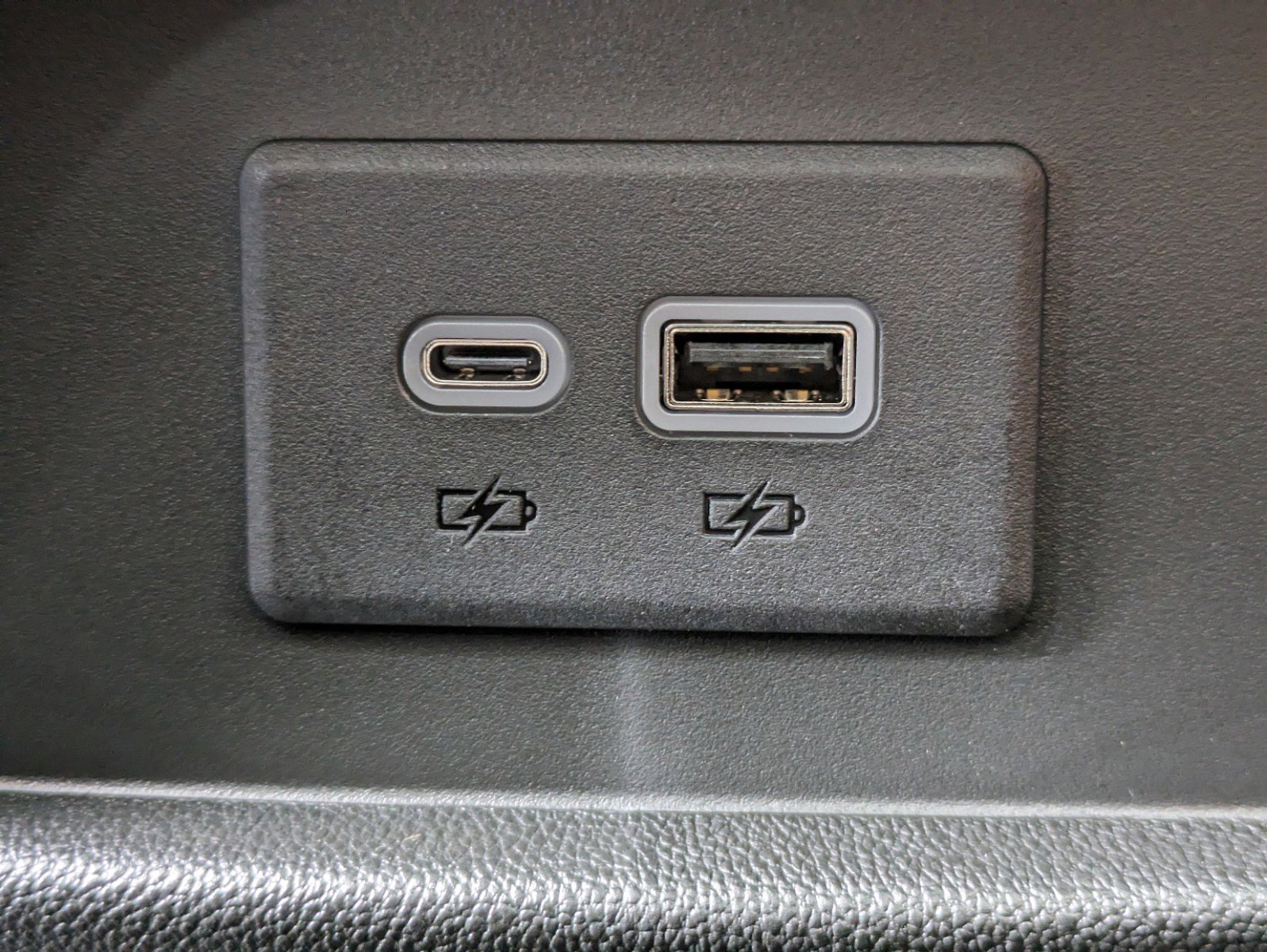 Used 2024 Cadillac XT5 Premium Luxury image 24