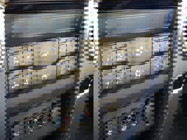 Used 2023 Toyota 4Runner Limited image 8