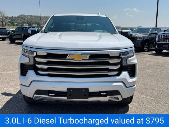 Certified 2024 Chevrolet Silverado 1500 High Country w/ High Country Premium Package AWD/4WD image 10