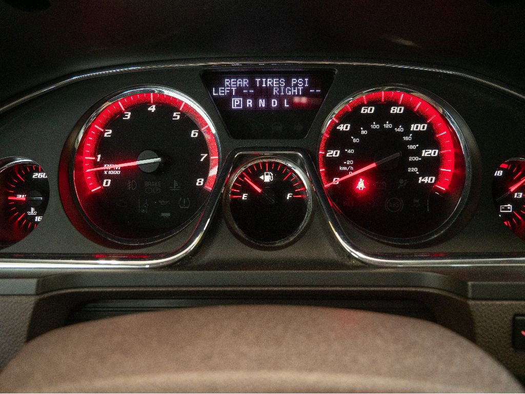 Used 2016 GMC Acadia Denali image 9