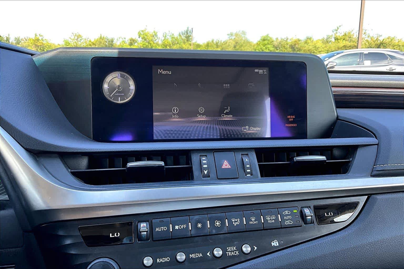 Used 2019 Lexus ES 350 w/ Premium Package FWD image 34