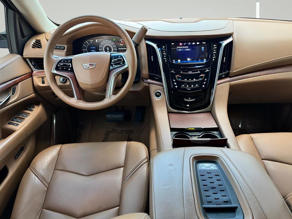 Used 2016 Cadillac Escalade Platinum AWD/4WD image 5