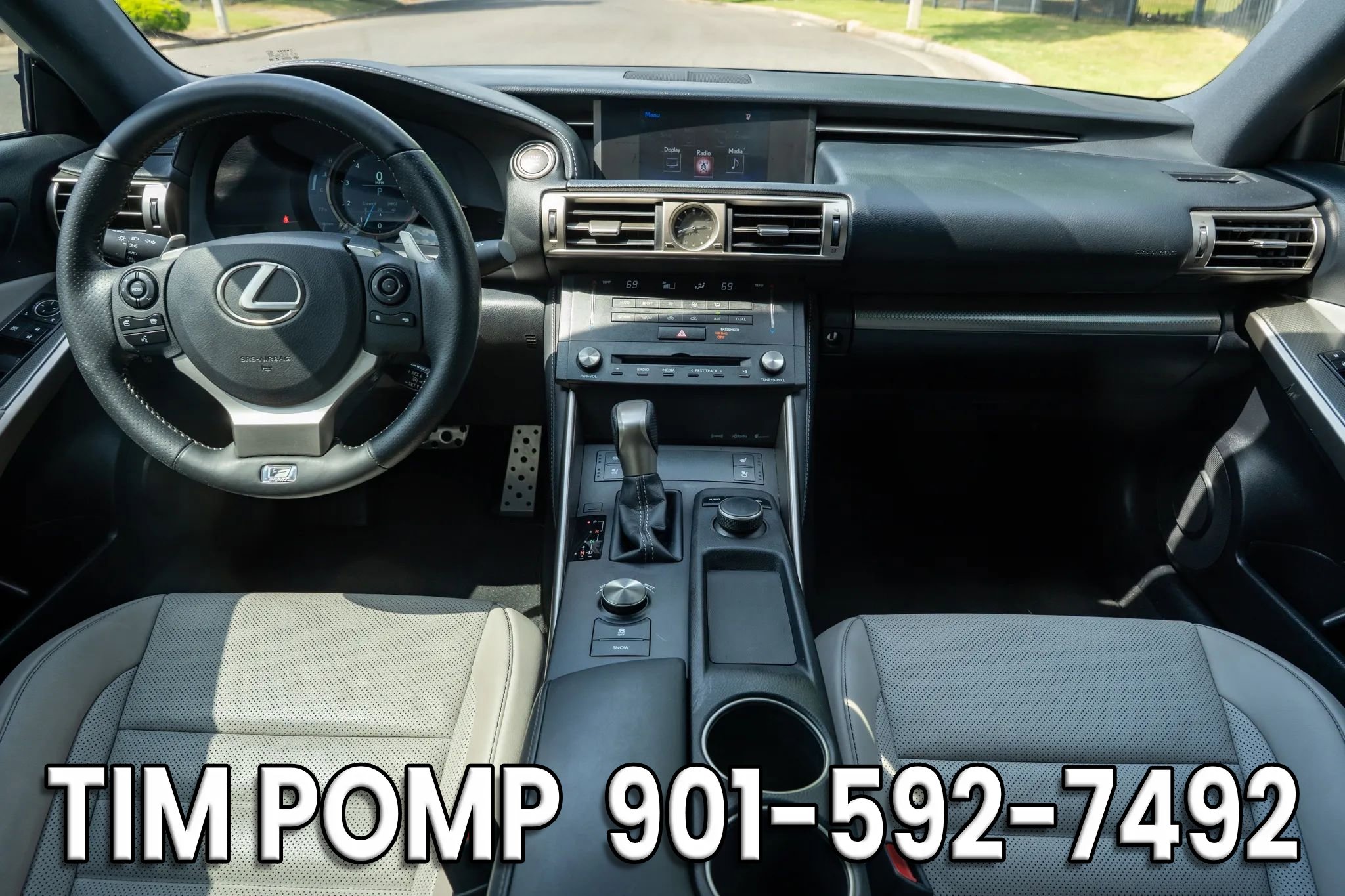 Used 2015 Lexus IS 250 w/ F-Sport Package RWD image 19