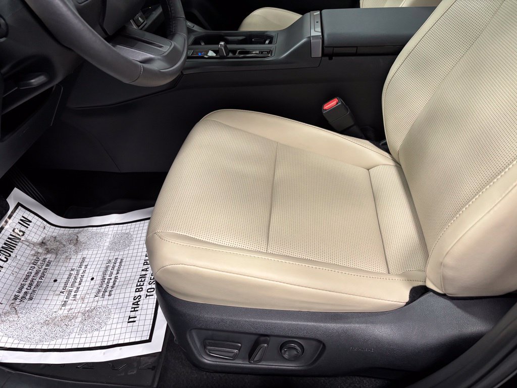 Used 2026 Toyota RAV4 Limited AWD/4WD image 13