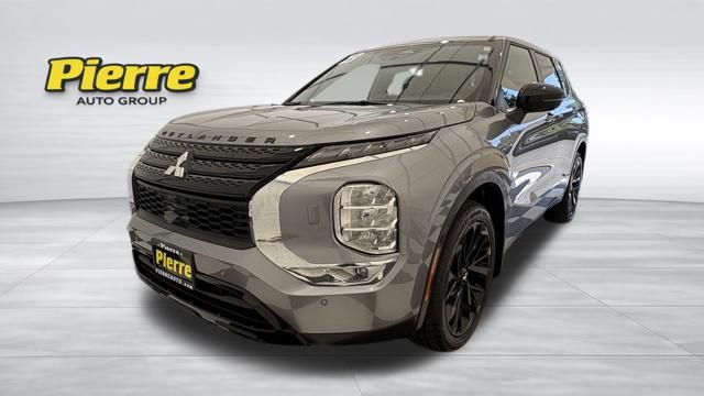 Used 2023 Mitsubishi Outlander SE AWD/4WD 360° Tour