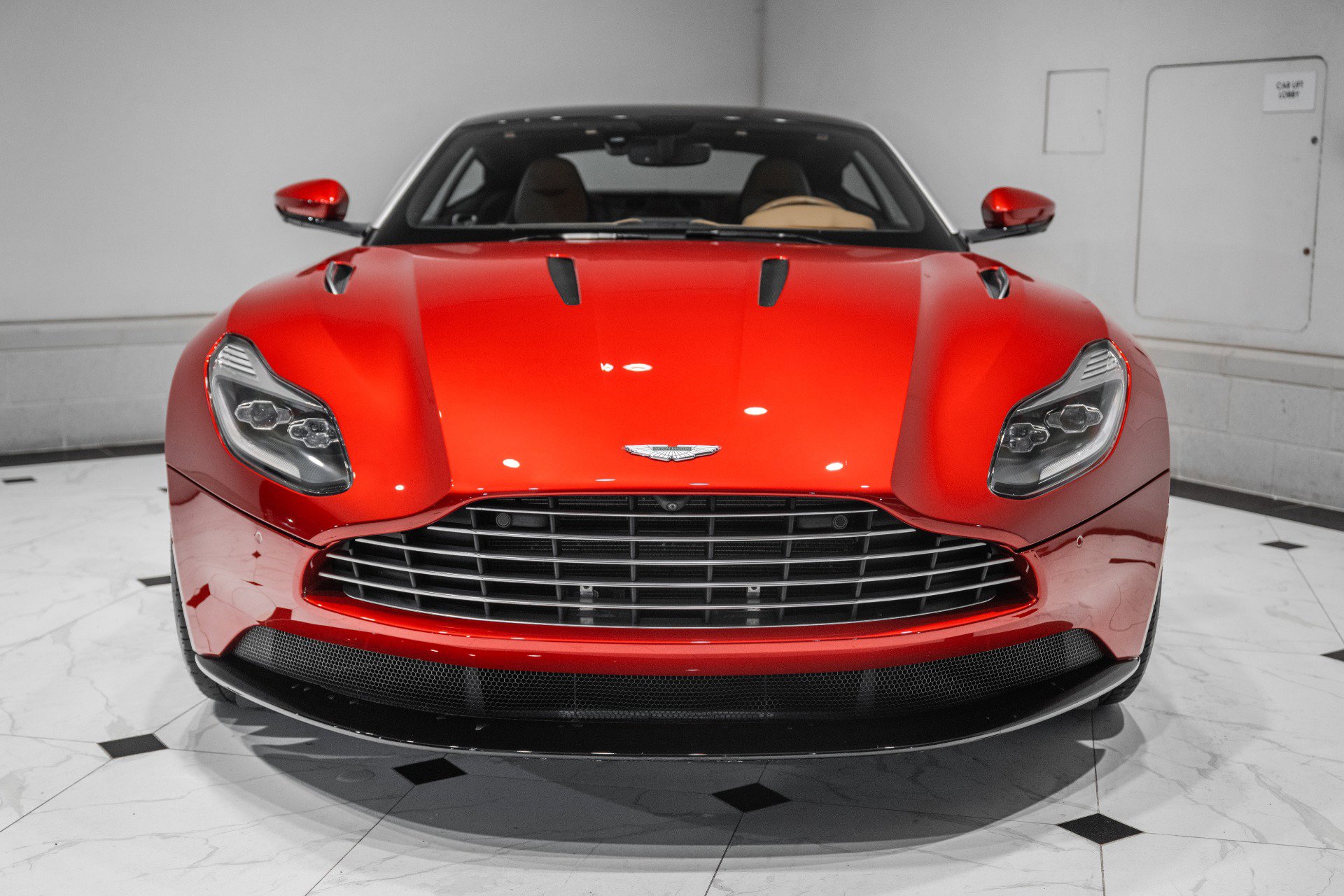 Used 2017 Aston Martin DB11 V12 image 7