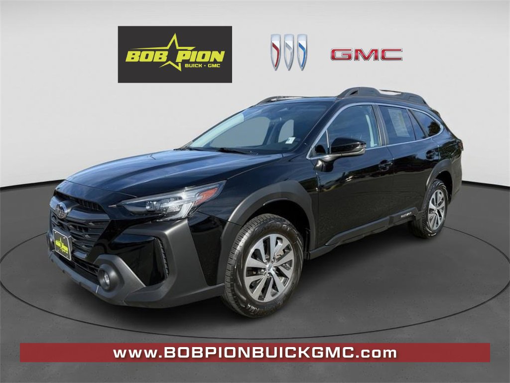 Used 2023 Subaru Outback Premium image 1