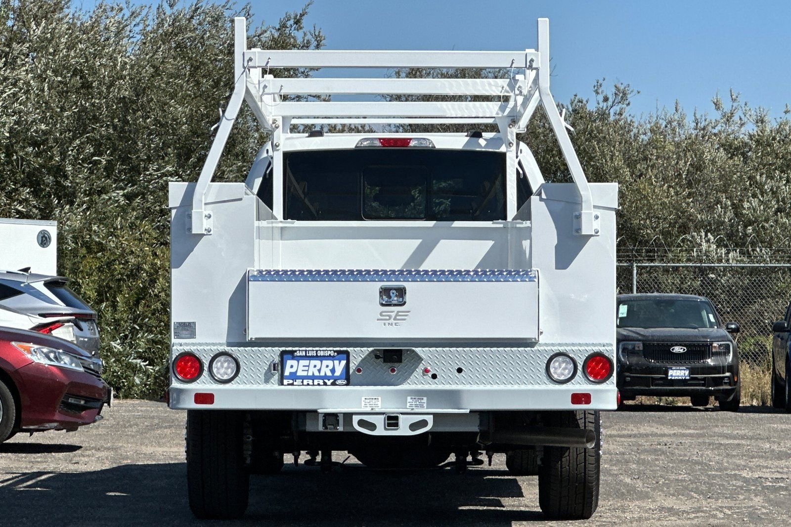 New 2025 Ford F350 XL w/ XL Chrome Package image 4